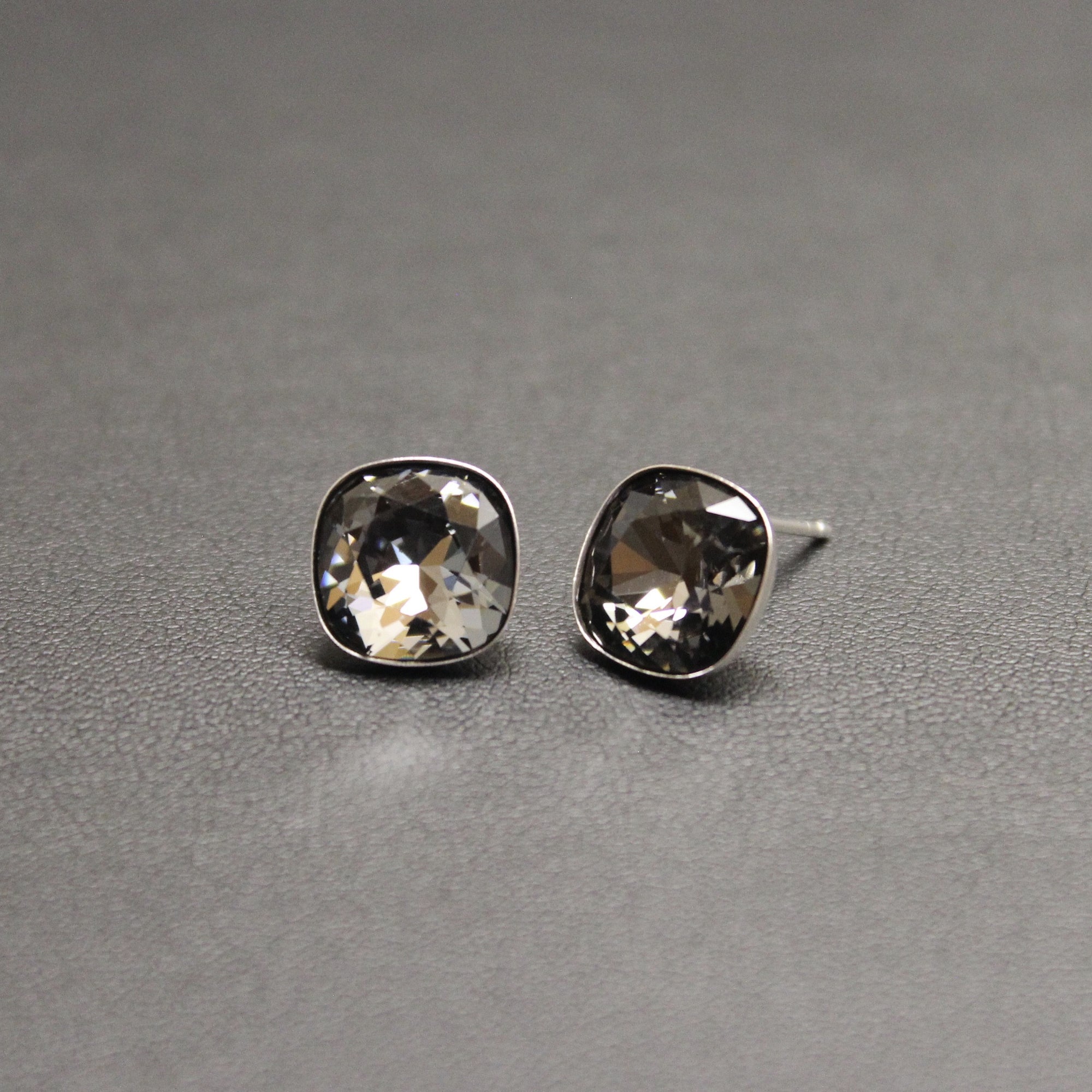 Ceroc - Sterling Silver 10mm Stud Earrings (Silver Nights) - Ativa Jewellery