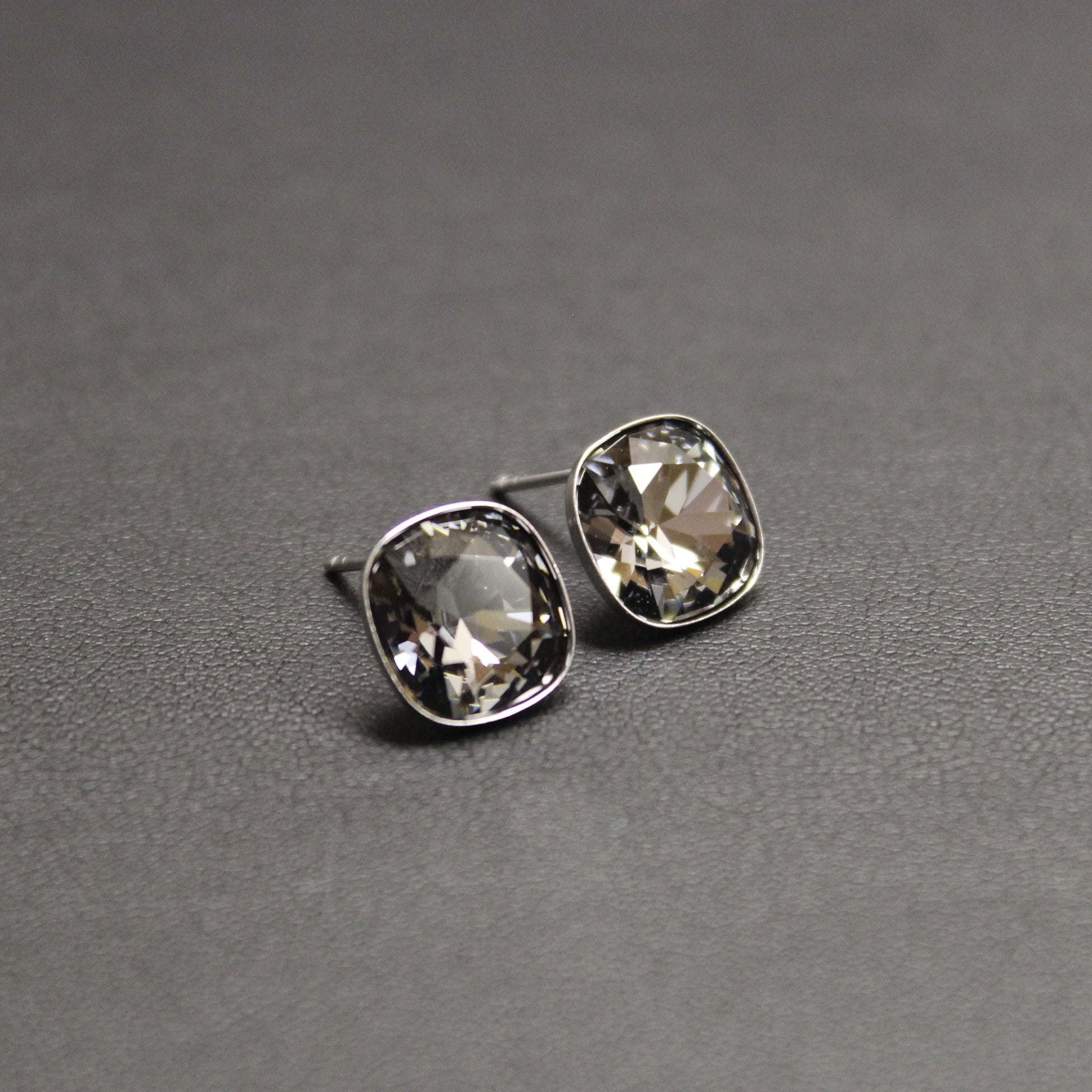 Ceroc - Sterling Silver 10mm Stud Earrings (Silver Nights) - Ativa Jewellery