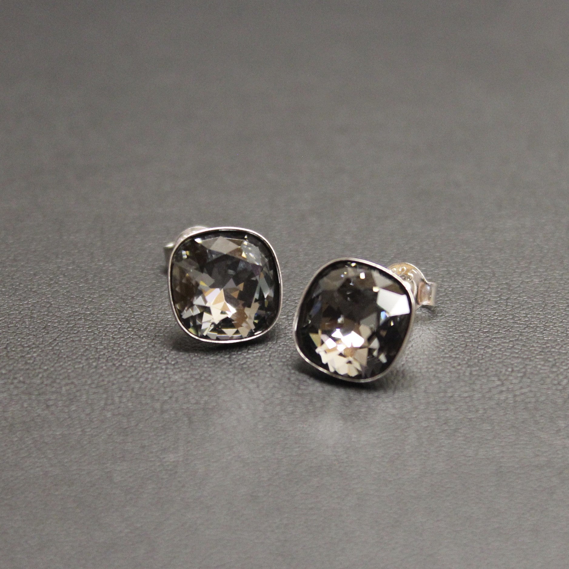 Ceroc - Sterling Silver 10mm Stud Earrings (Silver Nights) - Ativa Jewellery
