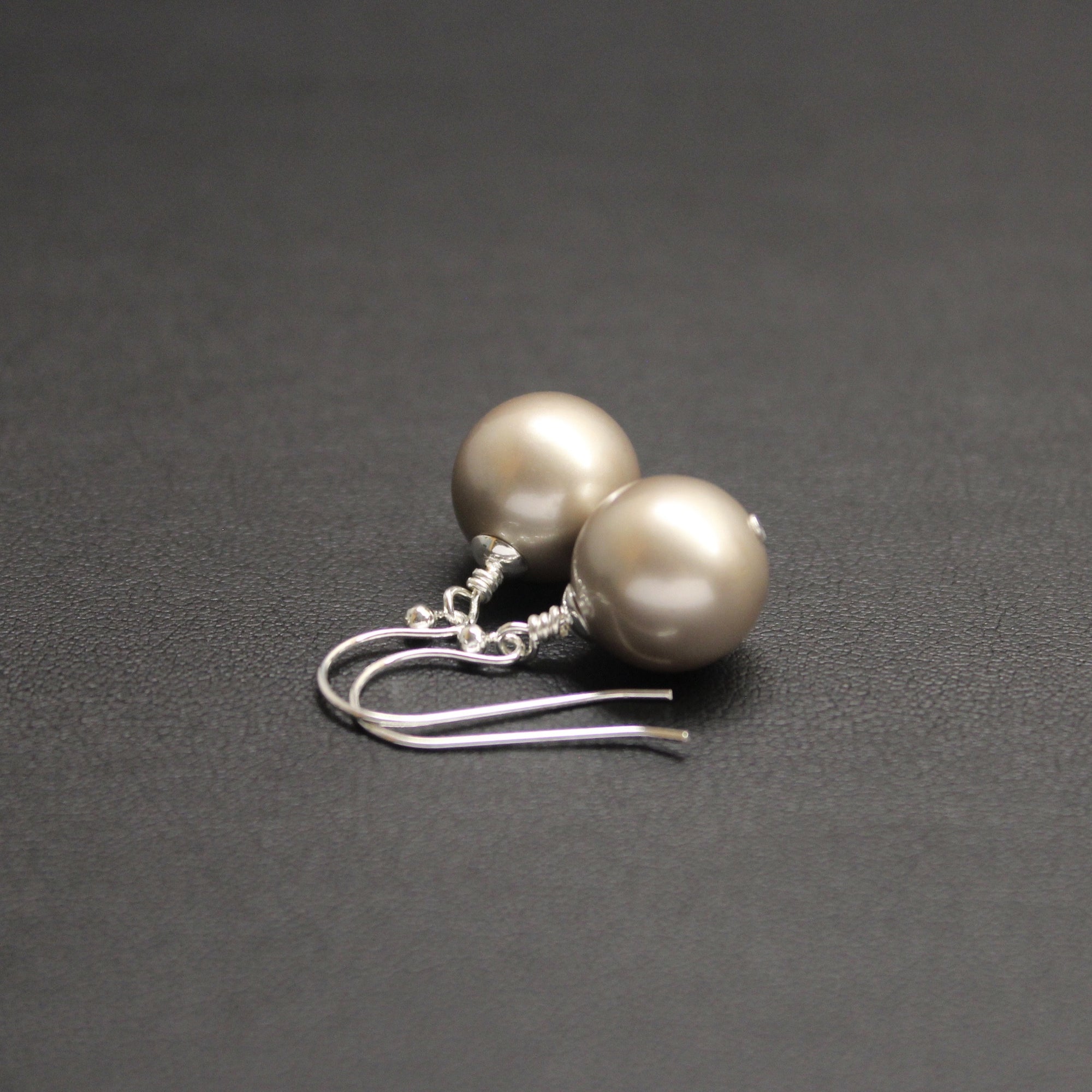 Vogue Sterling Silver Bud Drop Pearl Earrings (Almond) - Ativa Jewellery